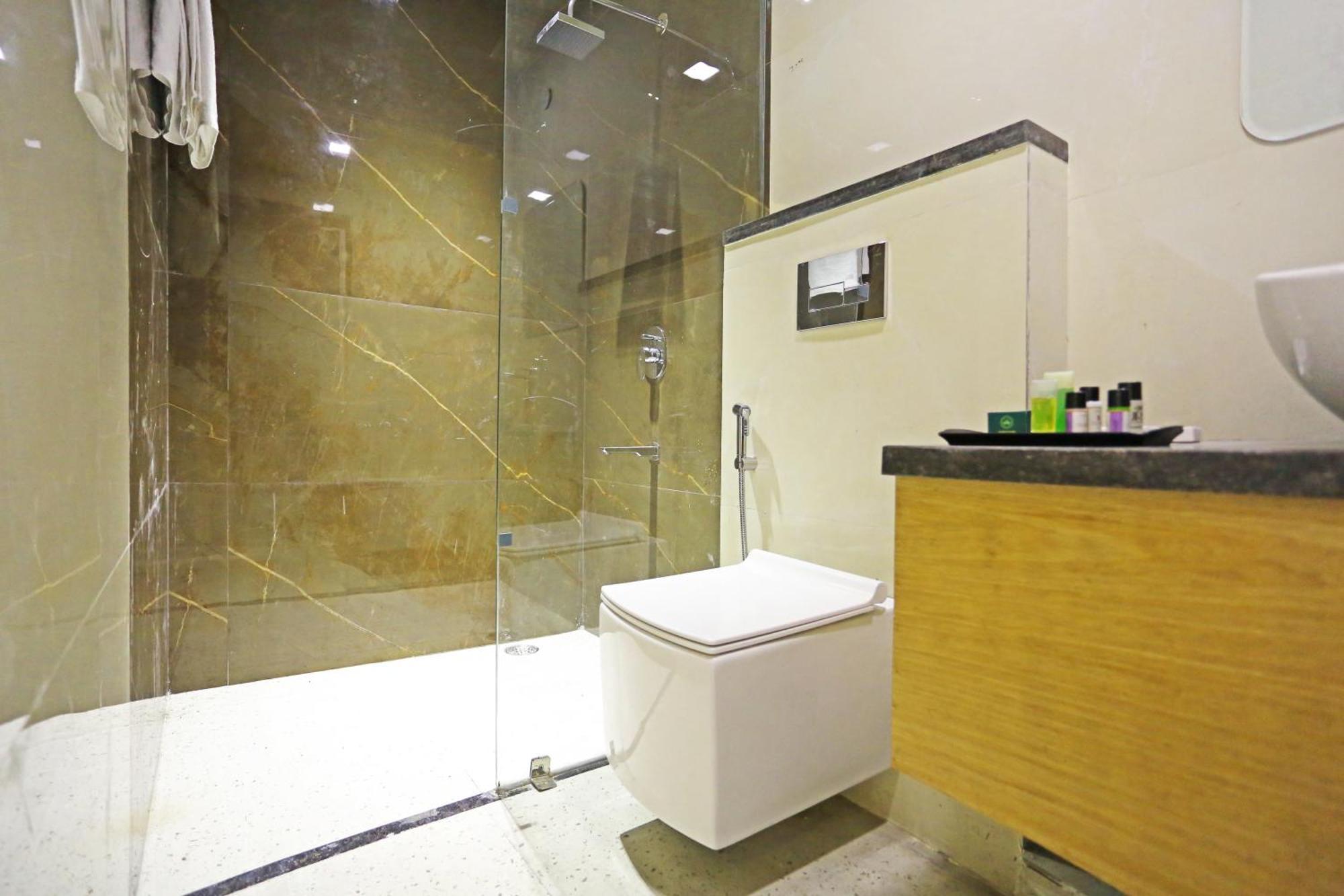 Crown Hotel Agra Near Taj Mahal Екстер'єр фото